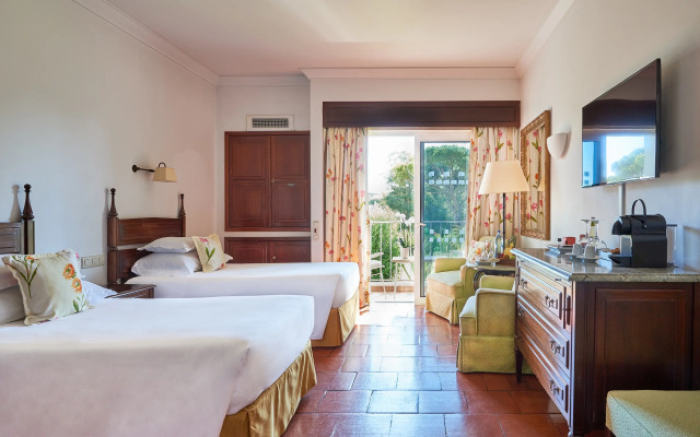 Dona Filipa Hotel
