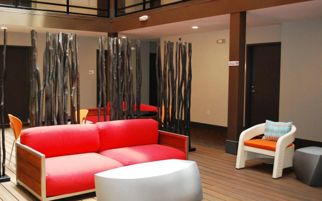 Seattle Center Luxury Suites by NSpire