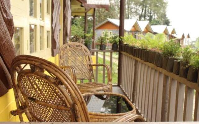 Nature Hilltop Resort