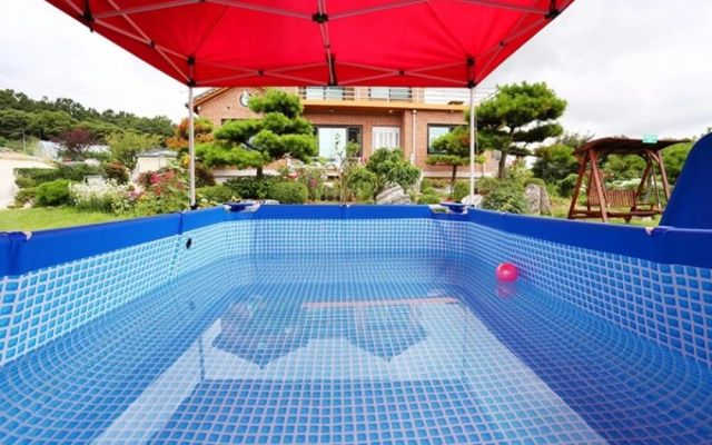 Ganghwa Nature Farm Pension