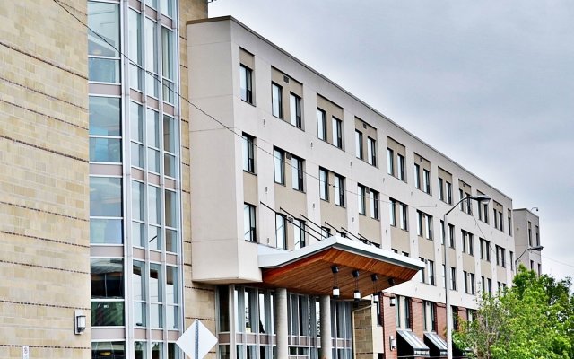 Residence & Conference Centre - Ottawa West