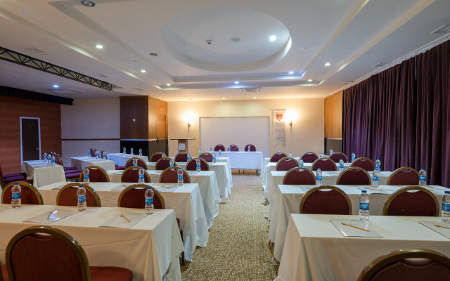 Clover Magic Seagate Belek