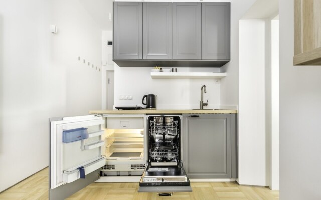 P&O Apartments Warecka Studio