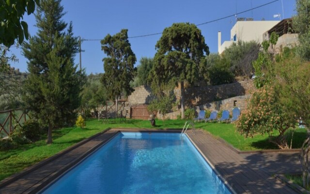The Traditional Homes of Crete - Almond Tree Villas
