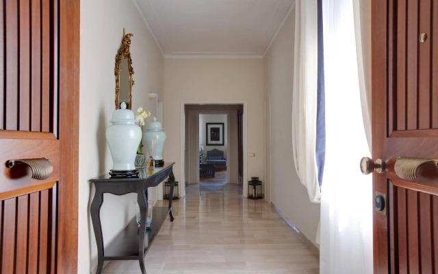 Kometa Suites & Apartments