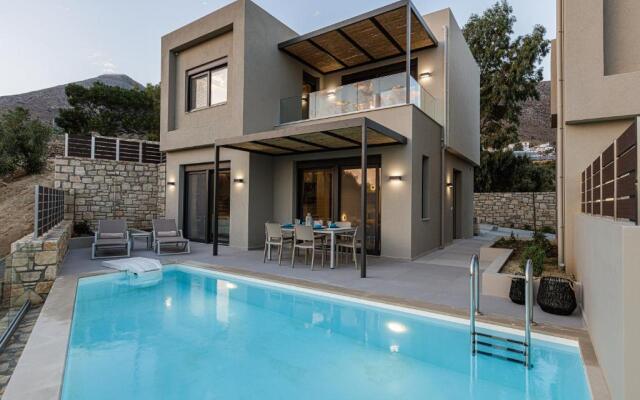 Porti Villas Iraklis