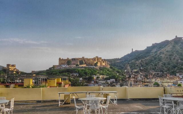 Adhbhut Hotel Jaipur