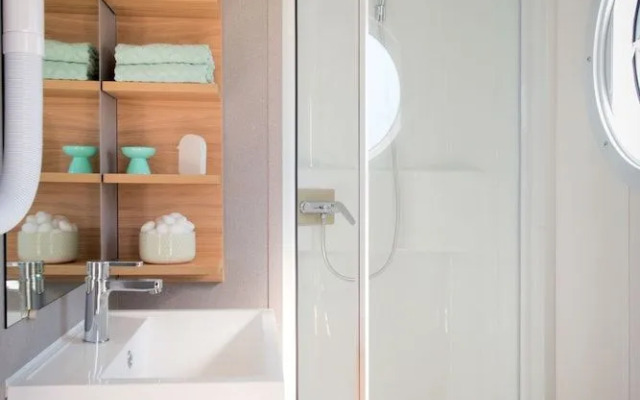 Camping Les Places Dorees