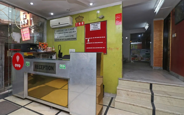 Mahesh Inn – Lobby – Delhi