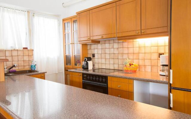 Villa House 200m From Sea