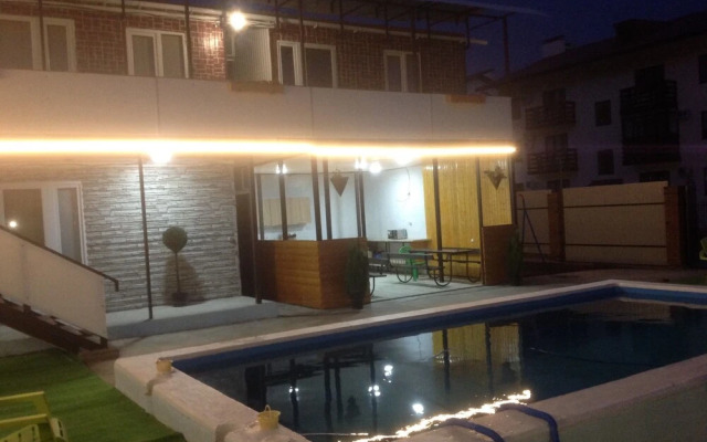 Guest House R&M
