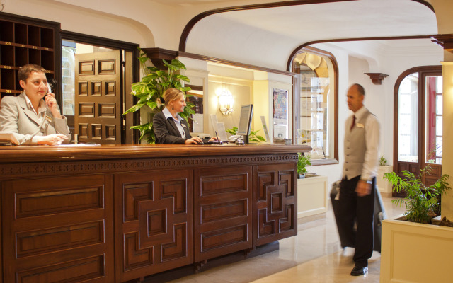 Es Moli Hotel