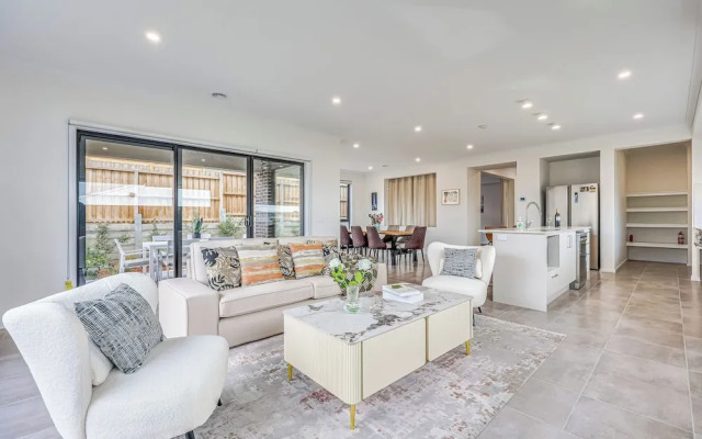 StayAU 5BR Family Getaway GreaterGeelong in Duneed