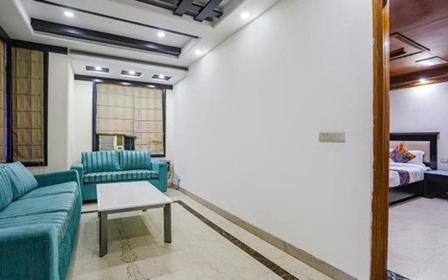 Fabhotel Blue Moon Home Stay