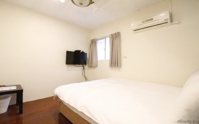 Fengjia Box Hostel - 2