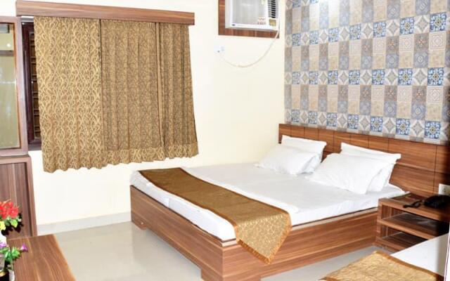 Hotel Ata Inn