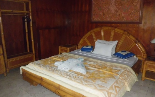Amed Cafe & Hotel Kebun Wayan – Guest Rooms – Purwakerti