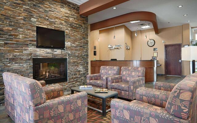 Best Western Plus Chateau Inn Sylvan Lake