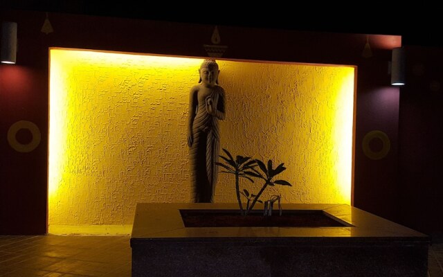 Maple Suites Serviced Apartments