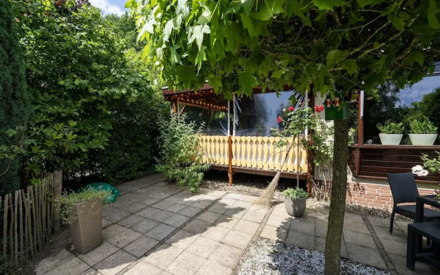 Pleasing Chalet in Stegeren near Forest