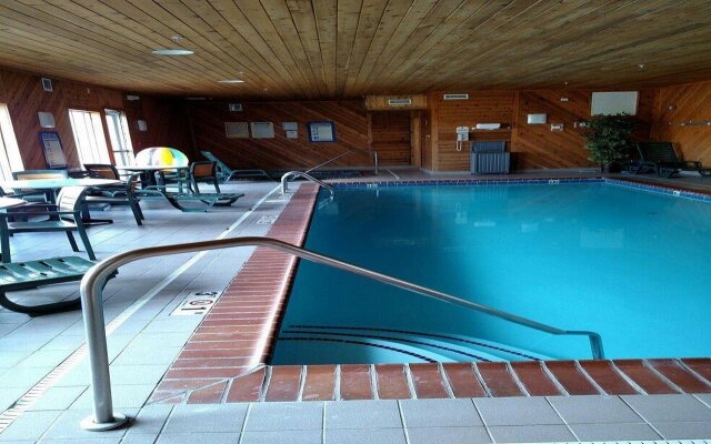 Holiday Inn Express Toledo West - Napoleon by IHG