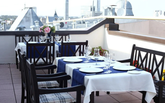 City Hotel Teater