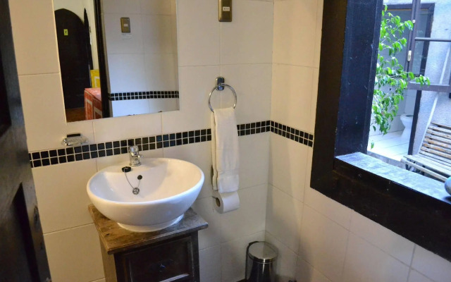 Landay Hostel