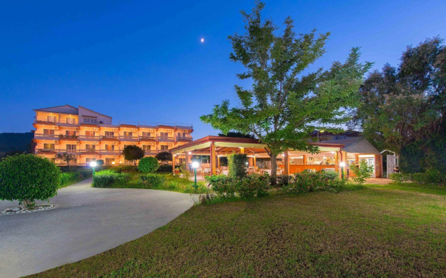Bayside Hotel Katsaras