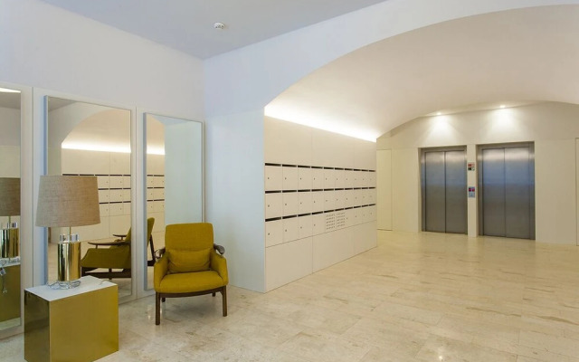 Leisure Luxury Downtown Duplex Lisbon by Altido