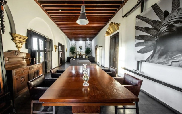 Mesón de Santa Rosa Luxury Hotel