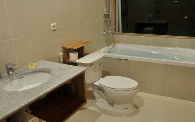 Crystal Beach Bali Hotel