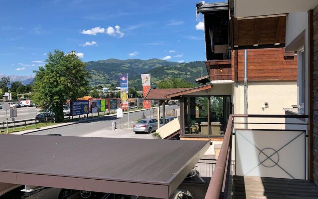 Fourteen 2 2 Zell am See S P