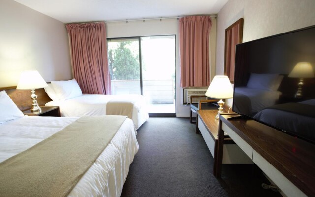 Recreation Inn & Suites