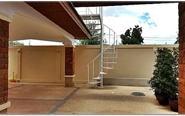 Wongsuwan Pool Villa