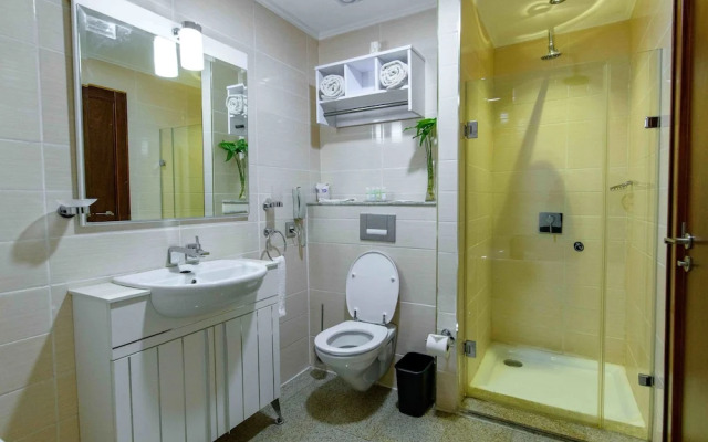 Alphaplus Apartments