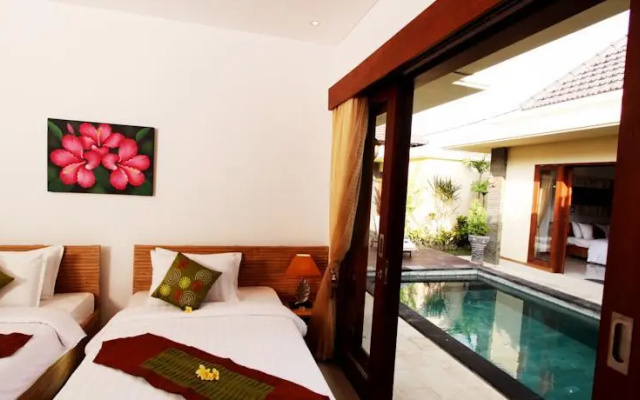 The Tanjung Nakula Villas – Guest Rooms – Kuta