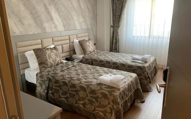 Regency World Hotel&Suites