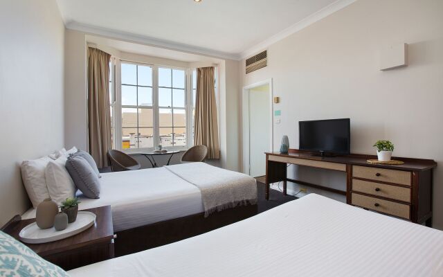 Coogee Bay Hotel Pub Style