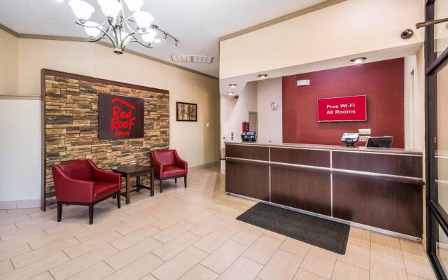 Red Roof Inn Clarksville