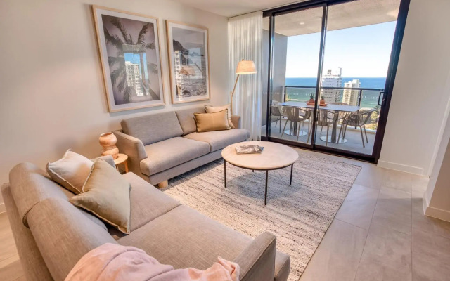 Encore Broadbeach