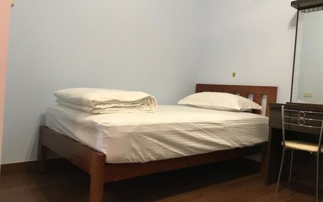 Handy Hostel