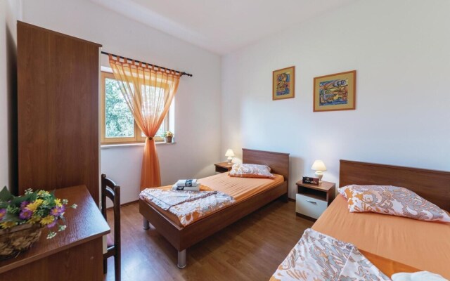 Nice Home in Medulin With Wifi and 3 Bedrooms