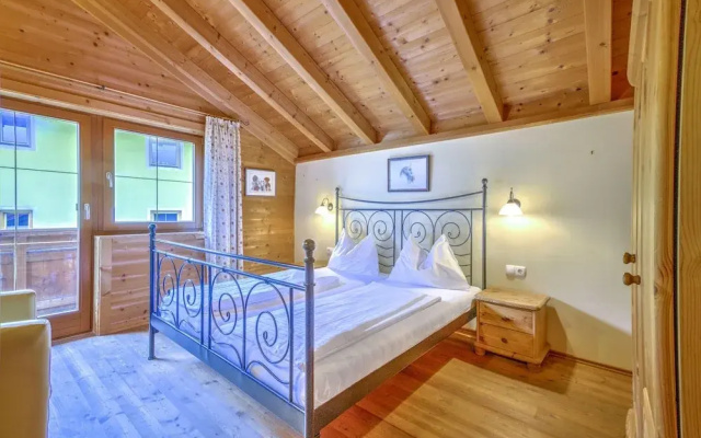 Scenic Stay in Feriendorf Wildschonau Chalet