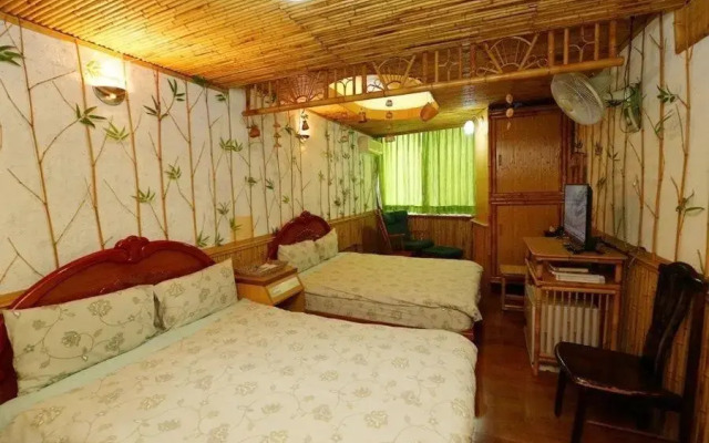 Yushan House B&B