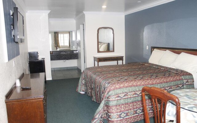 Royal Inn