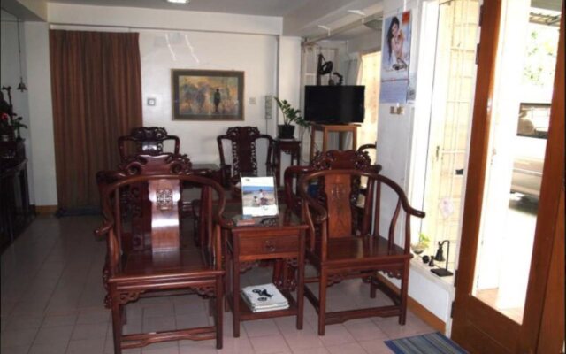 Bike World Explores Myanmar Inn