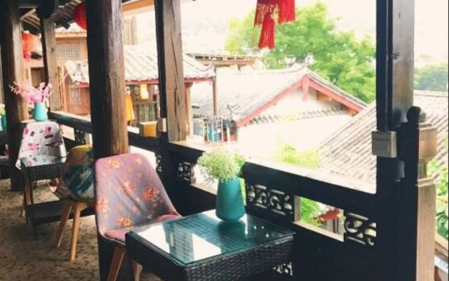 Lijiang Shanju Zuihuayin Inn