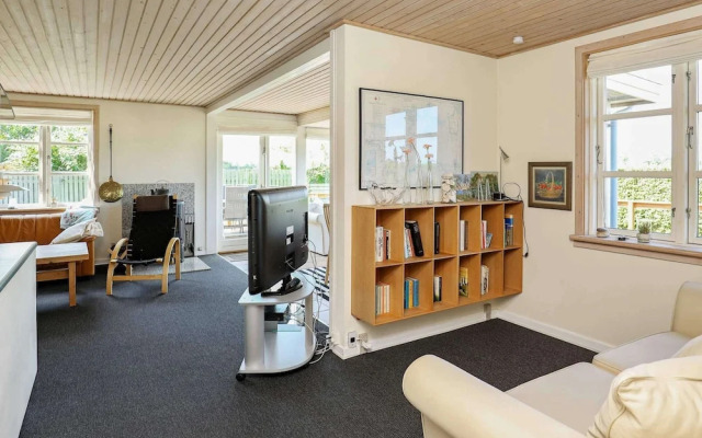 Sunlit Holiday Home in Funen near Sea