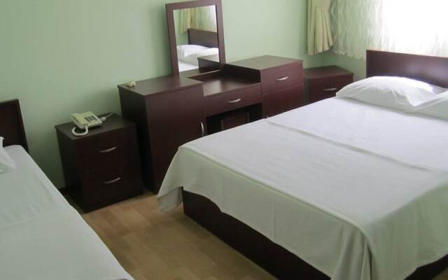 Deniz Otel