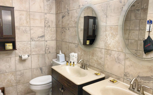 Best Western Plus Regency Inn & Conference Centre